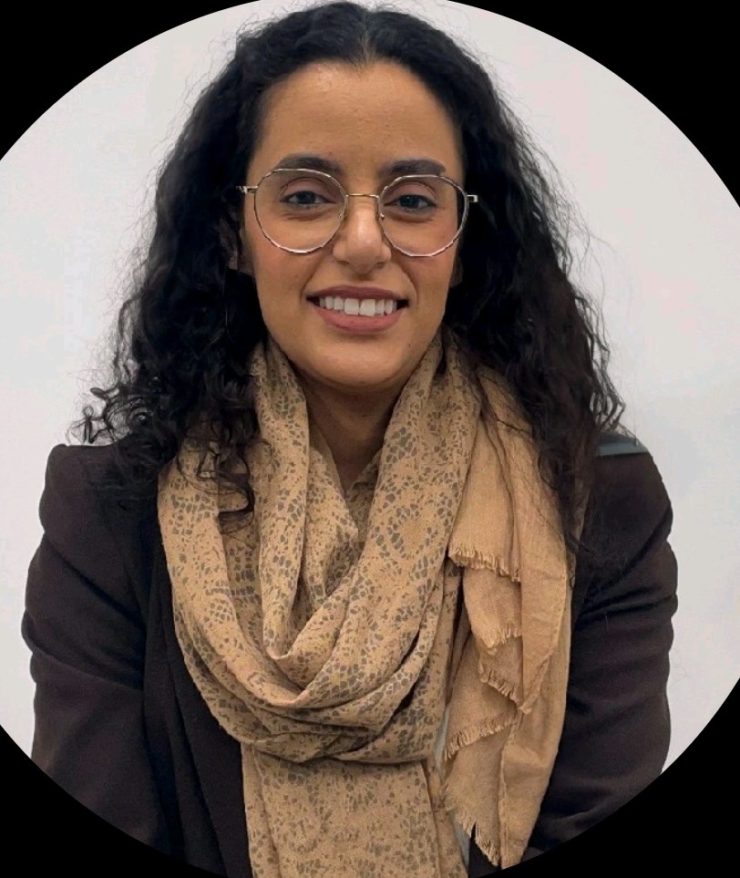 Dra. Aline Cristina dos Santos