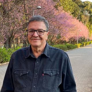 Prof. Eduardo Luiz Gonçalves Rios Neto